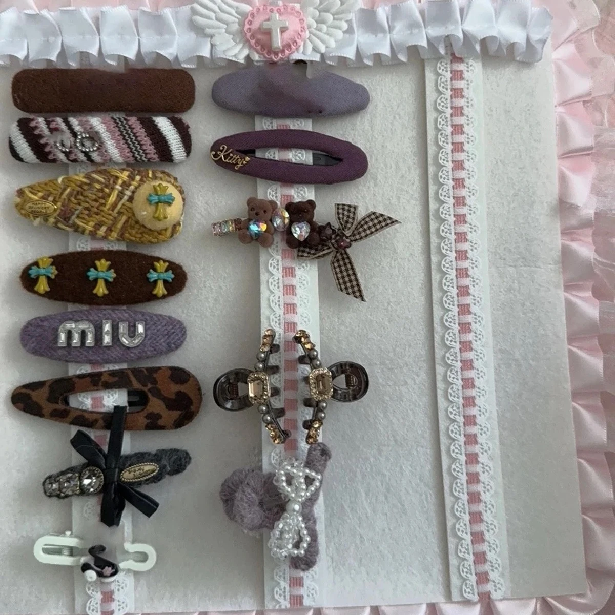 Niedliche Filz-Haarspangen-Aufbewahrung Wandmontierte Neue Hängetasche Aufbewahrungstasche für Haarspangen und Haaraccessoires Dekorativ – Detail 9