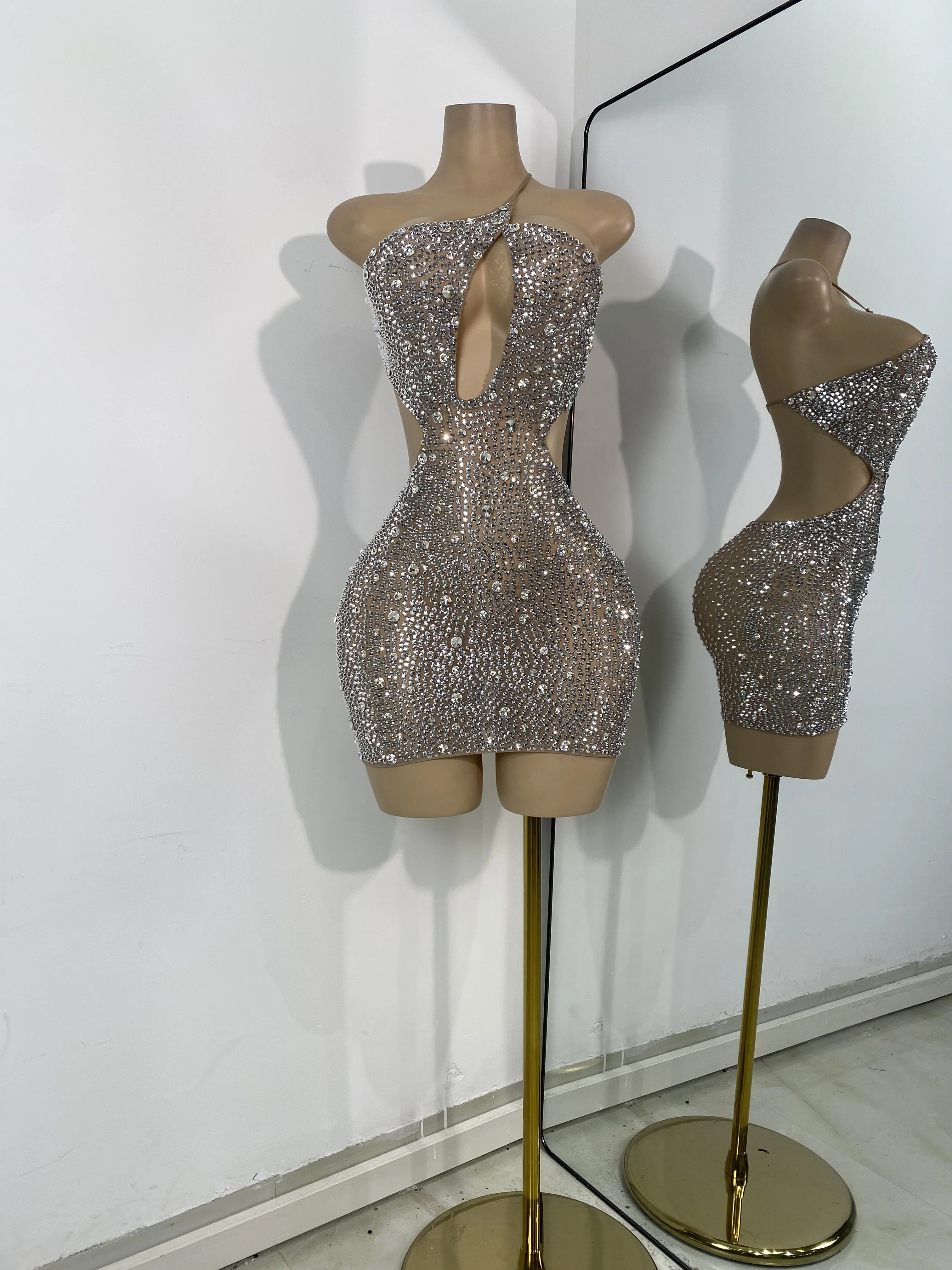 سباركلي الفضة الراين فستان قصير فاخر المرأة مثير شبكة الجوف خارج المشاهير فساتين كوكتيل عيد ميلاد ملابس الأداء #1