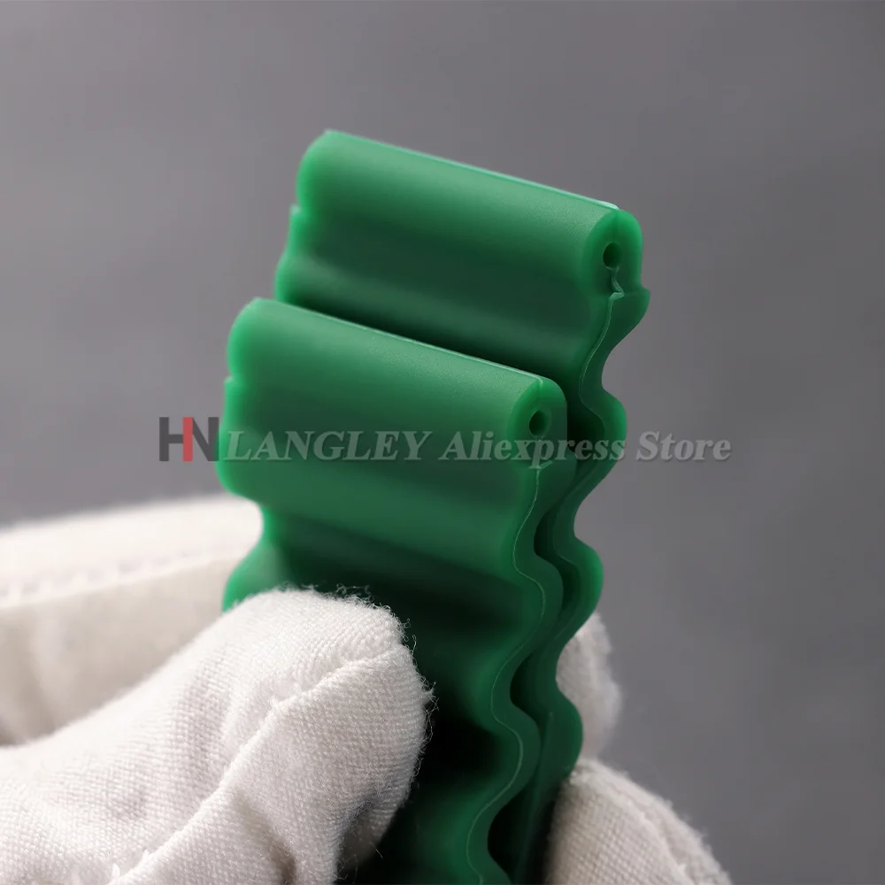 20mm 22mm Weiches Silikon-Gummi-Uhrenarmband für Herren und Damen, Sportliches Wasserdichtes Armband mit Dornschließe für Seiko SKX007 SRP777J1 – Detail 7