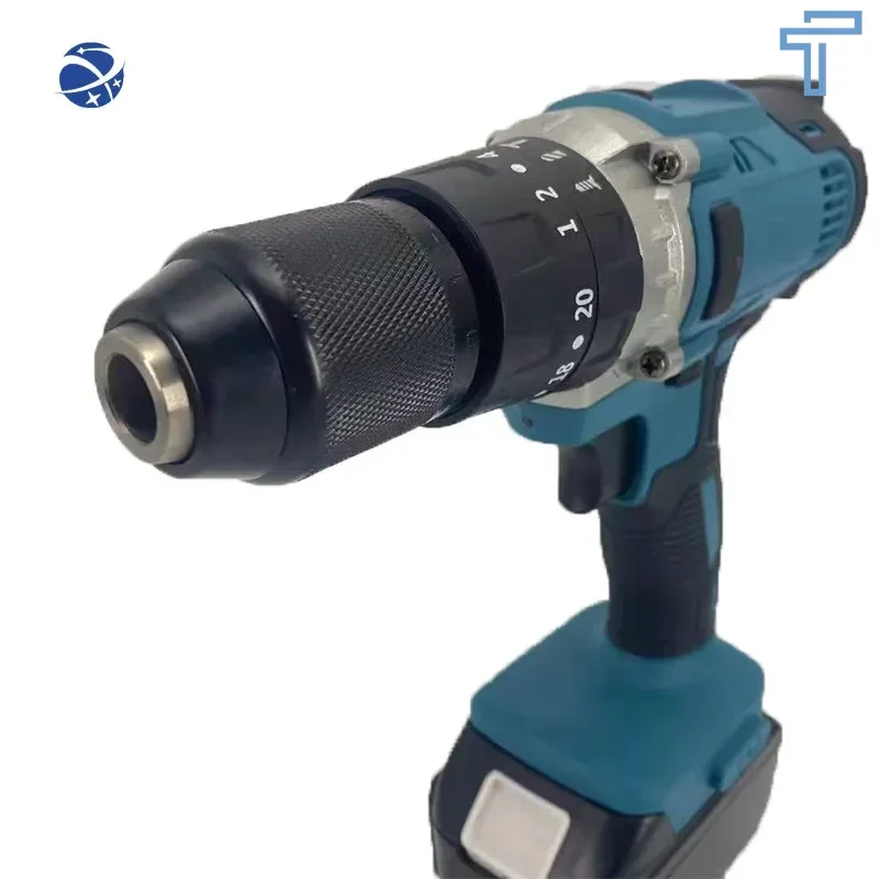 

LXT1500 18-Volt LXT Lithium-Ion Cordless 15-Piece Combo Kit (5.0Ah) With Radio Tools Power Drills