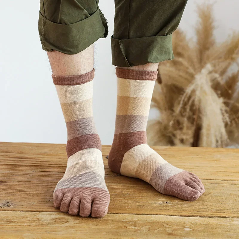 Мужские носки с пятью пальцами, короткие деловые платья из чистого хлопка, повседневные полосатые антибактериальные дышащие теплые мягкие эластичные носки