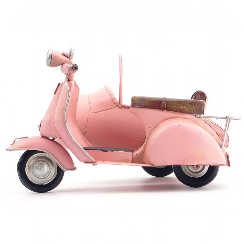 

Retro old wrought iron three-wheeled motorcycle model desktop creative