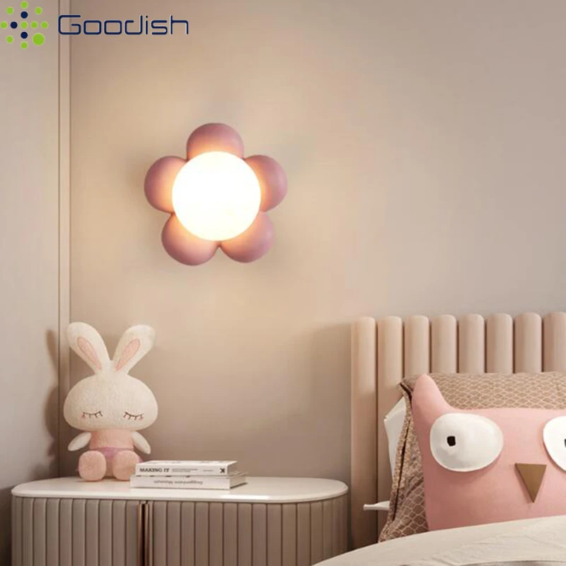 

Современные милые мультяшные кремовые смолы, корпус, цветок, светодиодные настенные светильники, художественные креативные светильники для детской комнаты, украшения дома, люстры
