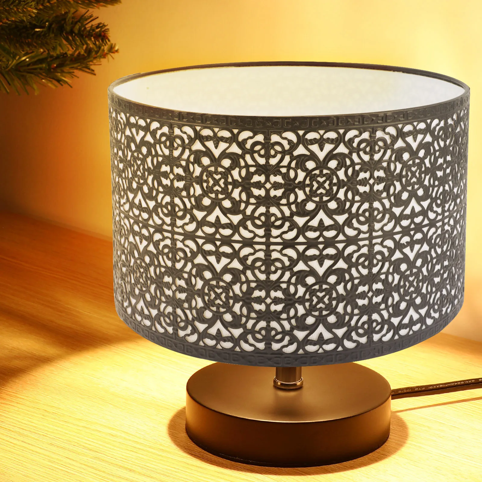 Barrel Lamp Shade Metal Desk Lamp Lampshade Hollow Leaf Pattern Design for Tabletop Bedside Study Living Room Home Decor E27 E14