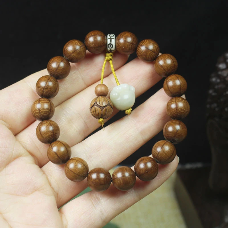 

Six-Strand Wood with White Jade Bodhi Cute Cat Claw Pendant, Single-Loop Wooden Buddhist Bead Bracelet for Couples