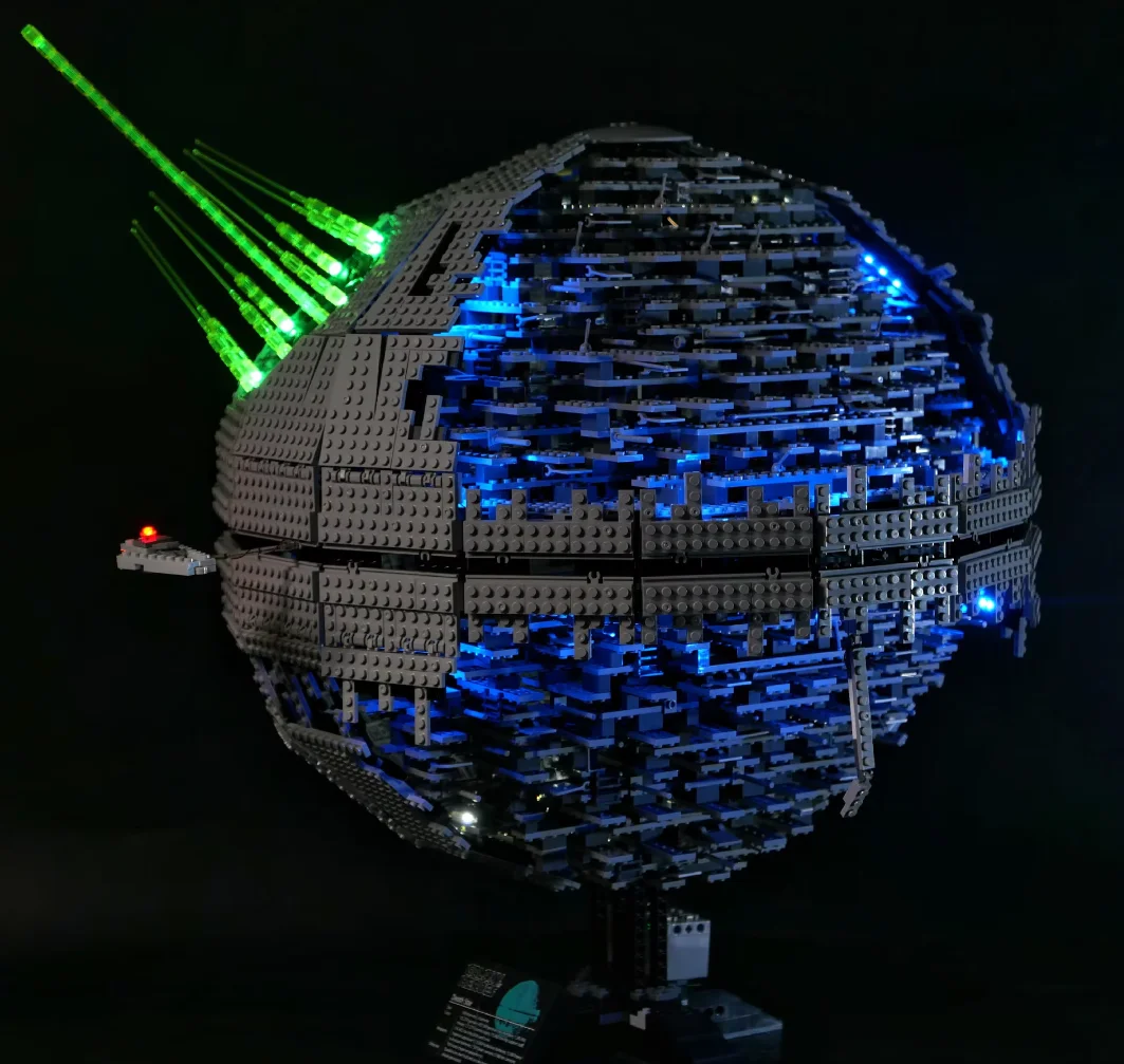 Com luzes led plataforma de navio rápido moc display estrela da morte grande final blocos de construção tijolos brinquedo presente compatível 10143