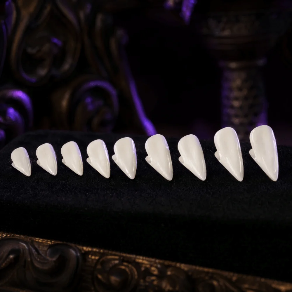 1/4 Paar Cosplay-Zähne aus Kunstharz, Halloween-Zähne, wiederverwendbare, feste Gel-Cosplay-Kunstzähne, gruselige, realistische Zähne, falsche Zähne für Partys – Detail 7