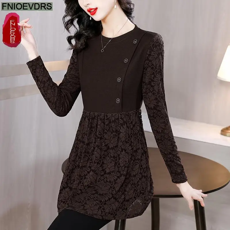 M-5XL New Year Black Lace Tops Women Winter Basic Warm Wear Button Retro Vintage French Design Shirts Velvet Tops Blouses