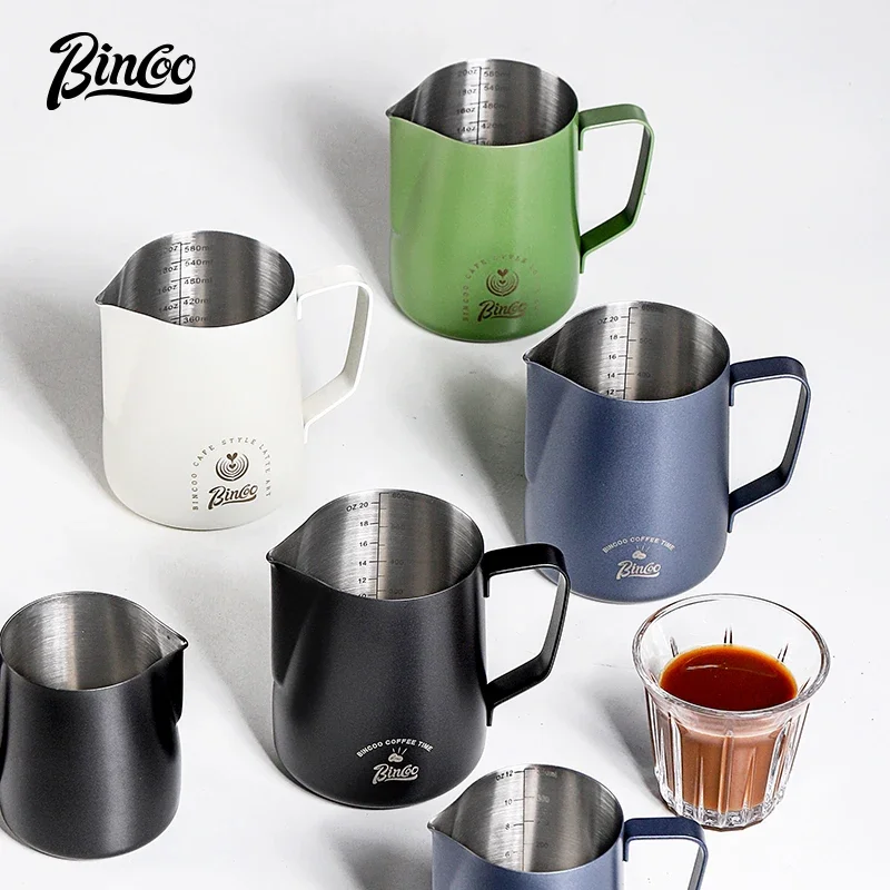 Bincoo 600ml Stainless Steel Milk Frothing Pitcher round Spout Latte Art Cup with Measurement Marks Barista Coffee Tool