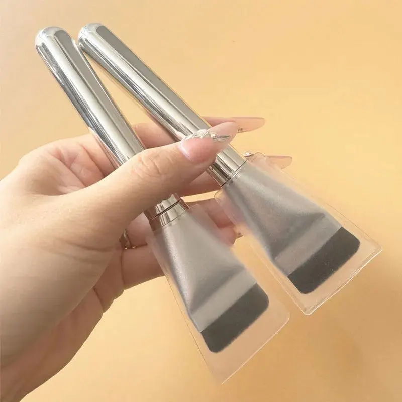 5Pcs Flat Head Foundation Makeup Brushes, Streak-Free Liquid Foundation Applicator, No Powder Absorption Cosmetic Tools