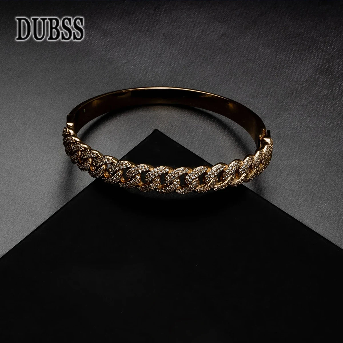 

Dubss Cuban Bangles Iced Out Bracelet for Men Real Gold Plated Hip Hop Jewelry 2024 Trend Fashion Bling