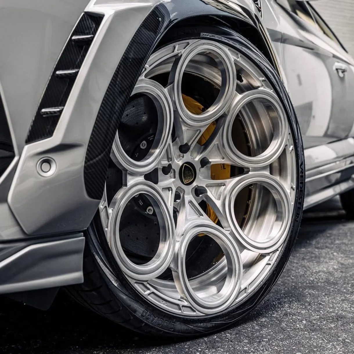*forOne-piece Forged Wheels with Built-in Small Rings, Sizes 18, 19, 20, 21, 22, 23, 24 Inches for Lamborghini, Ferrari, BMW, Au
