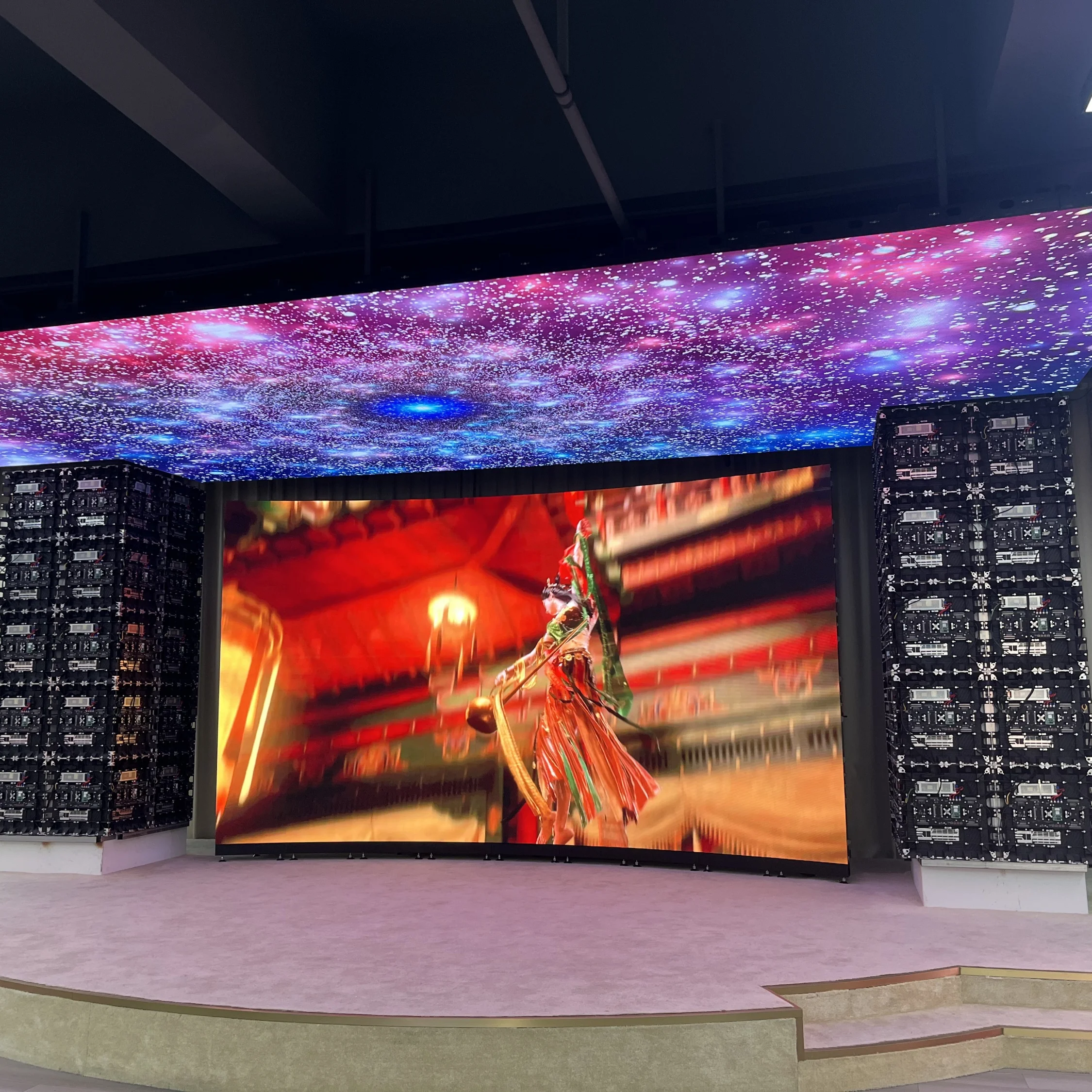 شاشة عرض LED خارجية مقاومة للماء IP65 عالية السطوع لإعلان الملعب والرياضة #4