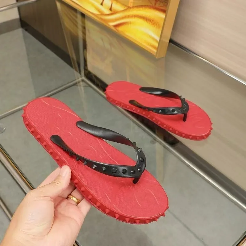 

Top New Hot-Selling Unisex Casual Outdoor Slippers Black and White Classic Designer Sandals High-Quality Slippers Large Sizes 36-46
