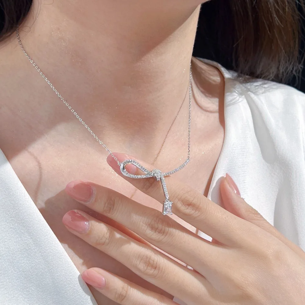 

New S925 Silver Necklace Women's Bow Ribbon Pendant Design Exquisite and Elegant Zircon Clavicle Chain