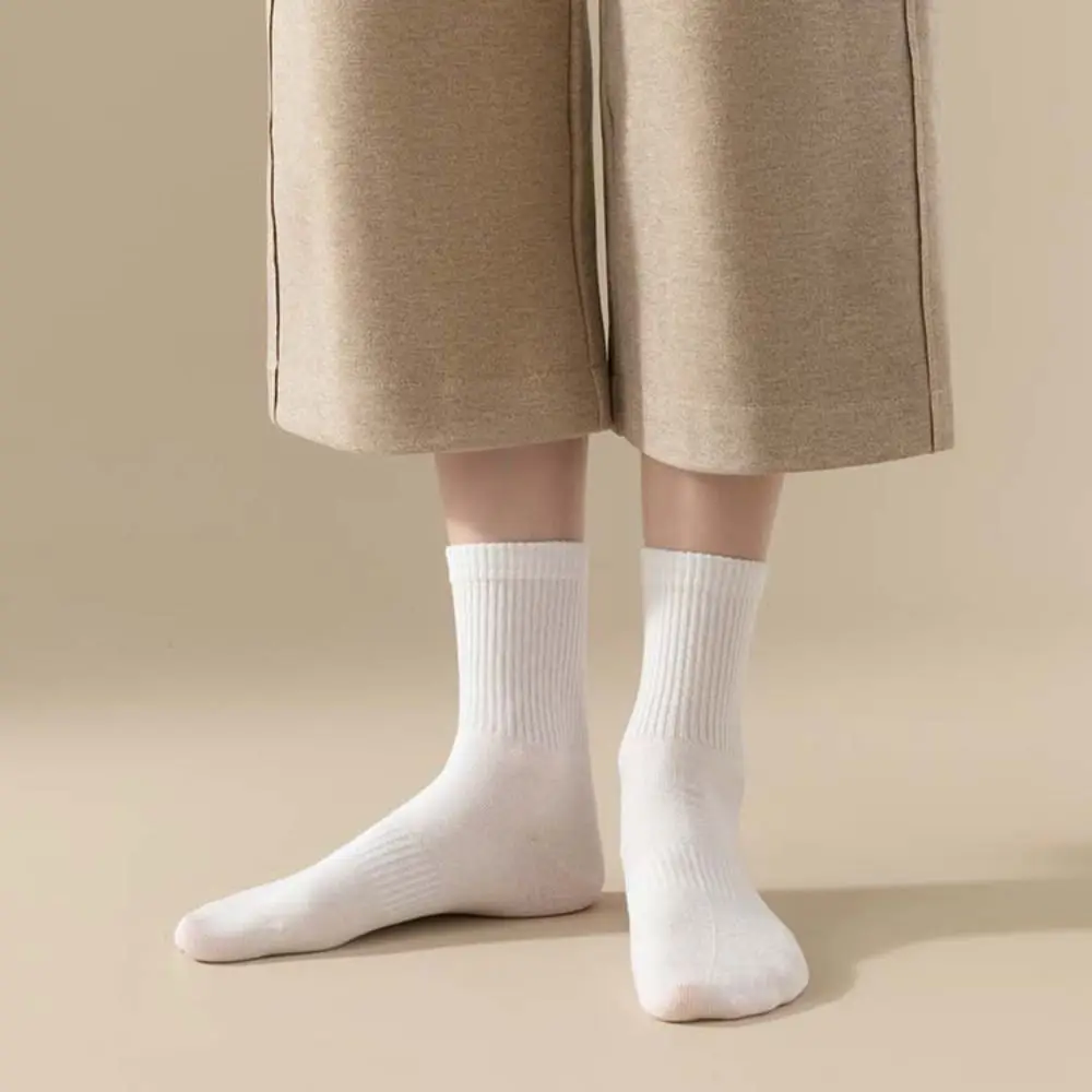 6Pairs جوارب قطنية بسيطة غير رسمية مقاومة للاهتراء امتصاص العرق بلون الجوارب مريحة لينة متوسطة جوارب أنبوبية الفتيات/الصبي