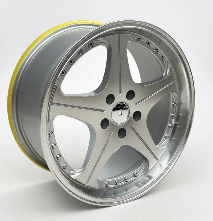 -For New 18-inch Five-spoke Flow Formed Wheels 5X114.3 for Honda Civic, Accord, Toyota Reiz, Crown, Lexus, and Other Car Models*
