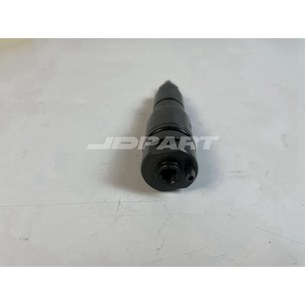 Good Quality D934L Injector 9080711 for Libherr D934L Engine Parts