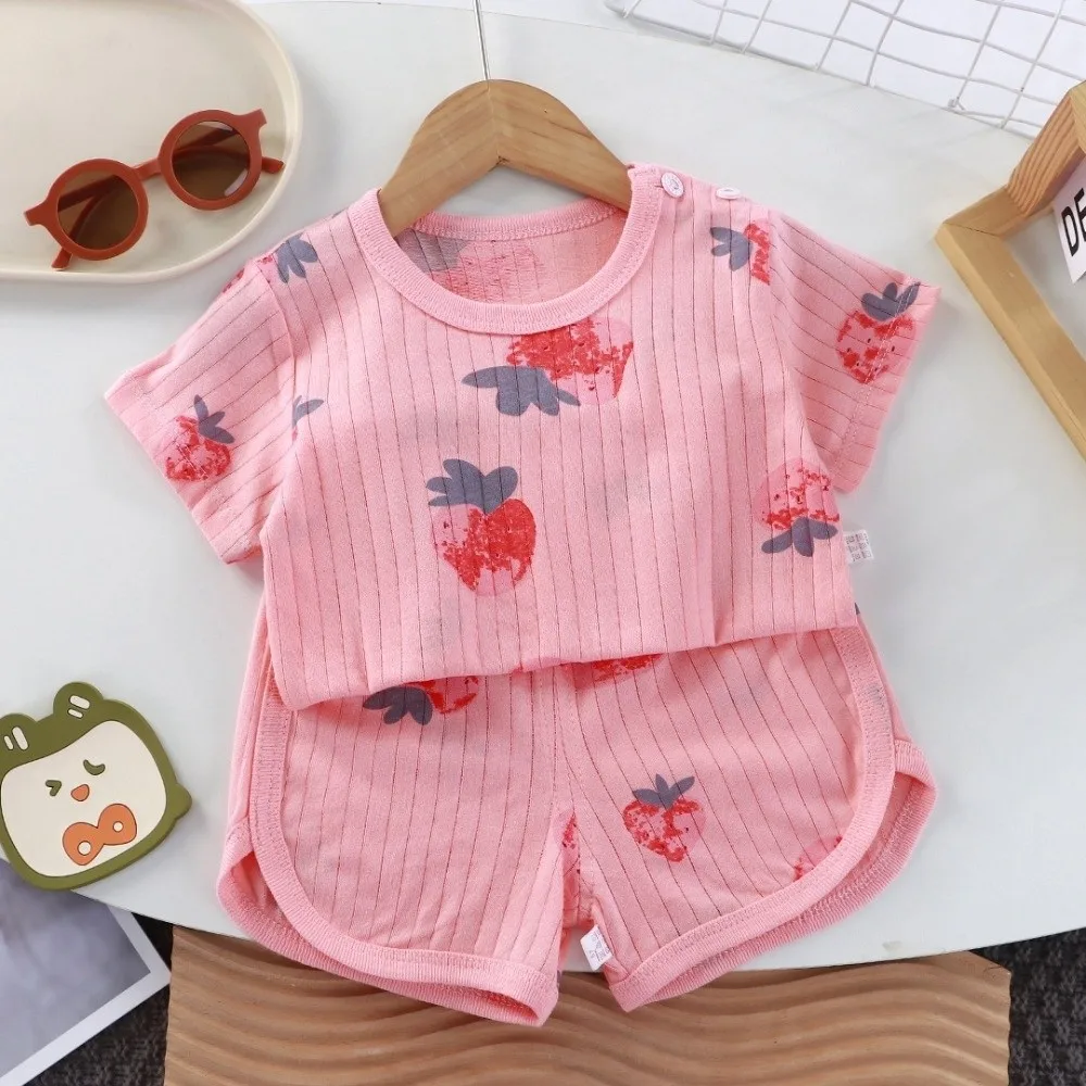 Casual Cotton T-Shirt Shorts Set Soft Floral Print Top and Shorts Set Cartoon Summer Clothing Outfit Boy
