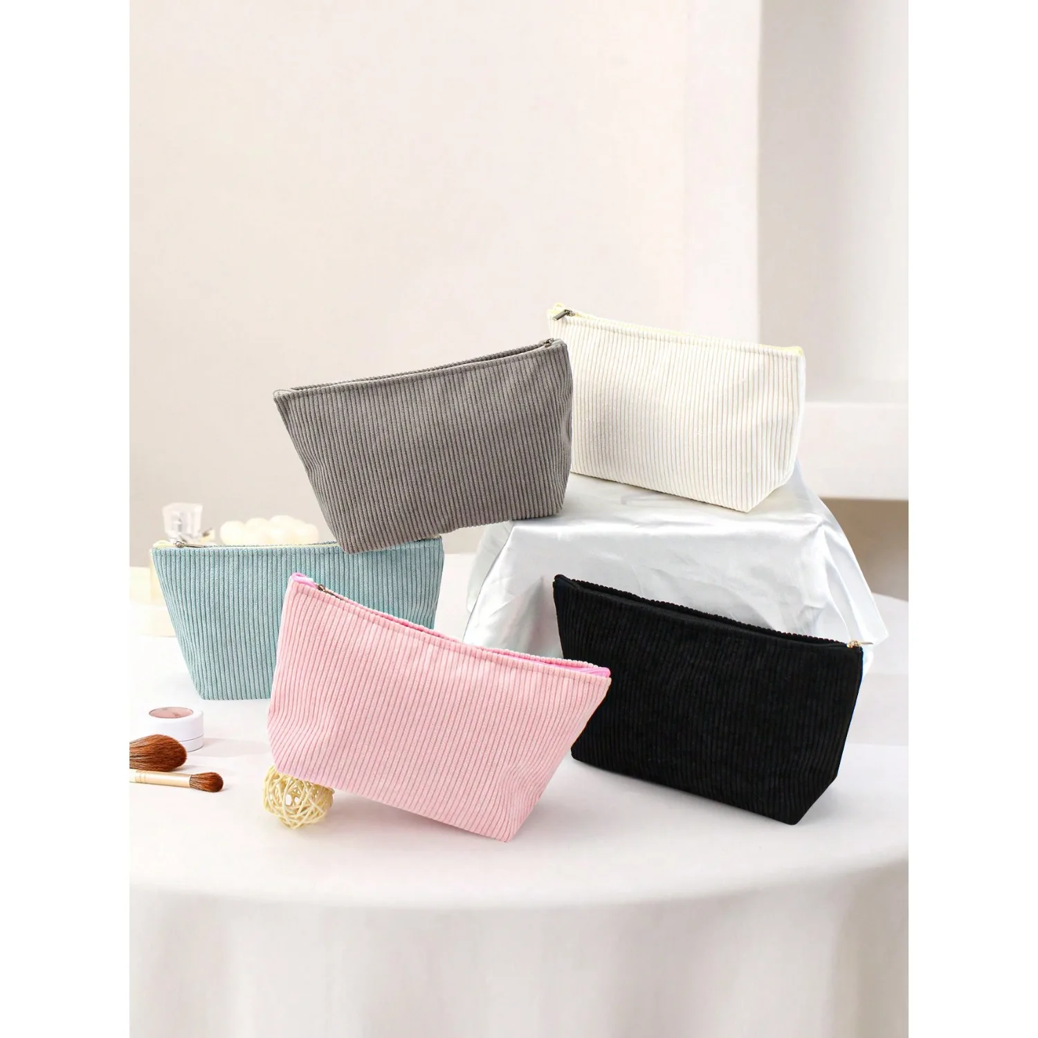 

1/2pcs New Simple & Fashionable Fresh Corduroy Cosmetic Bag, Back To School Essentials Portable Makeup Bag