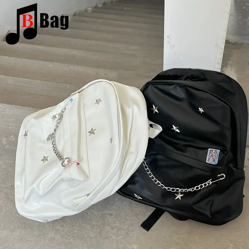 Spicy teenage women's handbag minimalist style Gothic Harajuku two-color millennium style star studded backpack Punk tide system