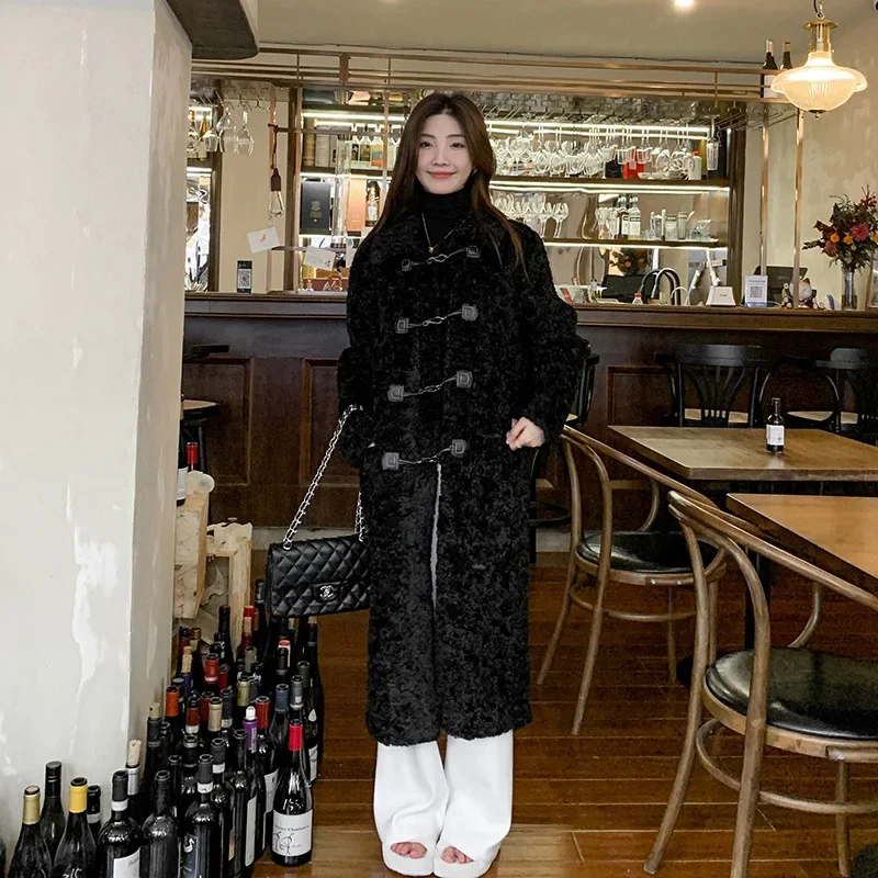 Black Lamb Wool Coat Women\'s Winter Cow Horn Button Loose Thick Winter Environmentally Friendly Fur Long Over Knee Outerwear 1Pc