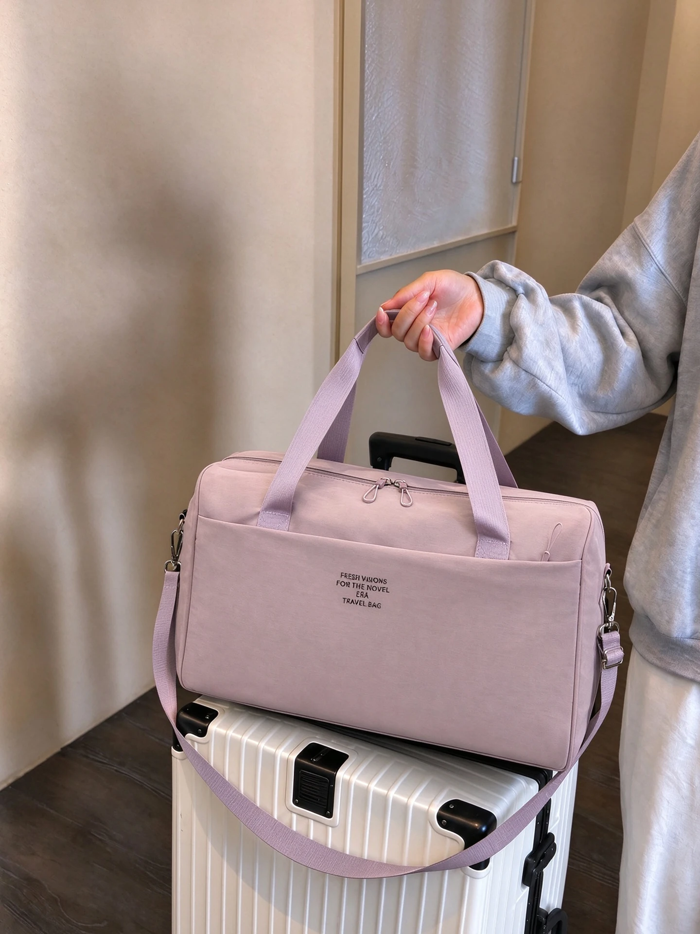 travel-bag-hanging-suitcase-large-capacity-short-trip-business-trip-waterproof-dry-wet-separation-lightweight-handheld-luggag