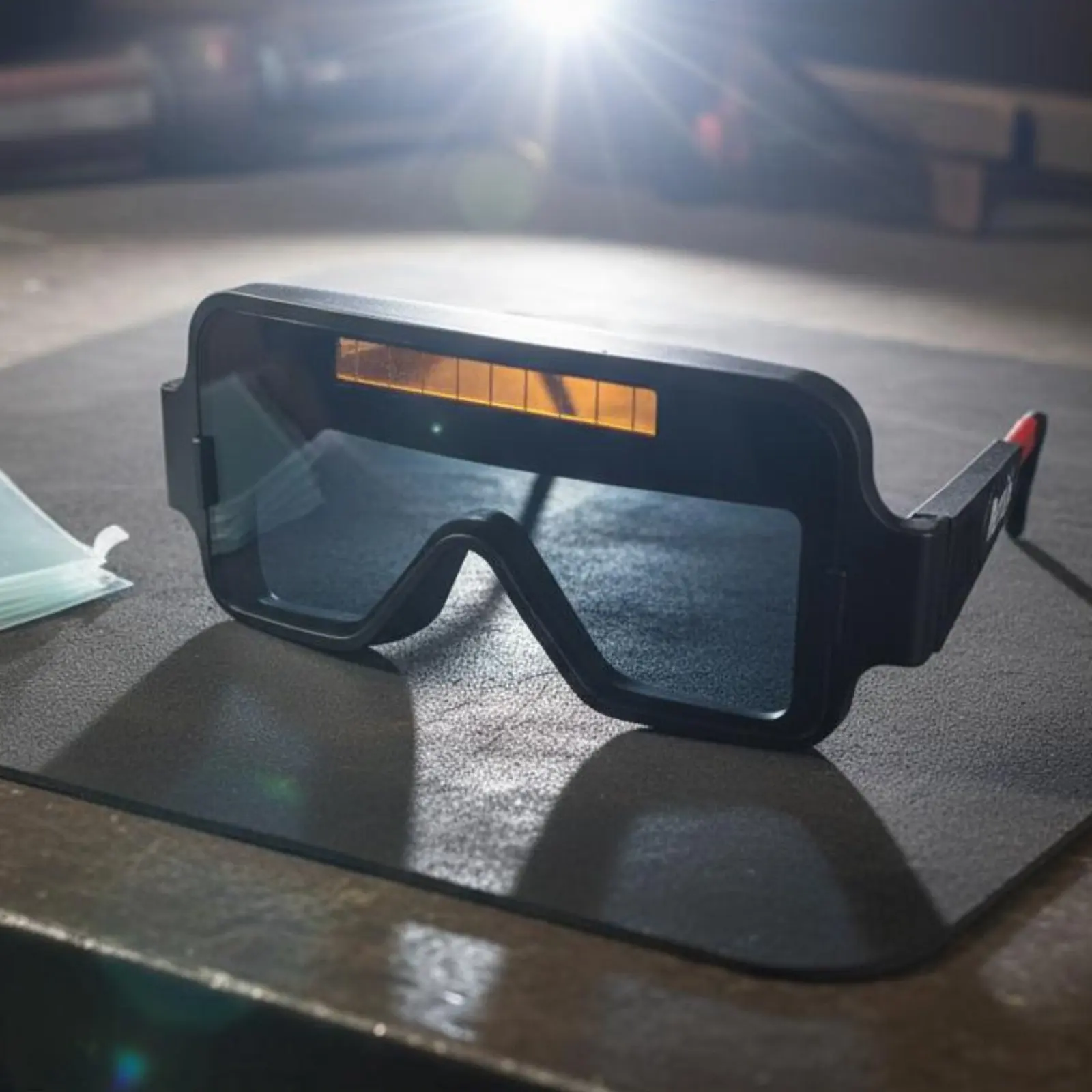 自動遮光金属接合用ゴーグル-速効性自動遮光金属接合用ゴーグル-ソーラーパワー溶接用メガネ