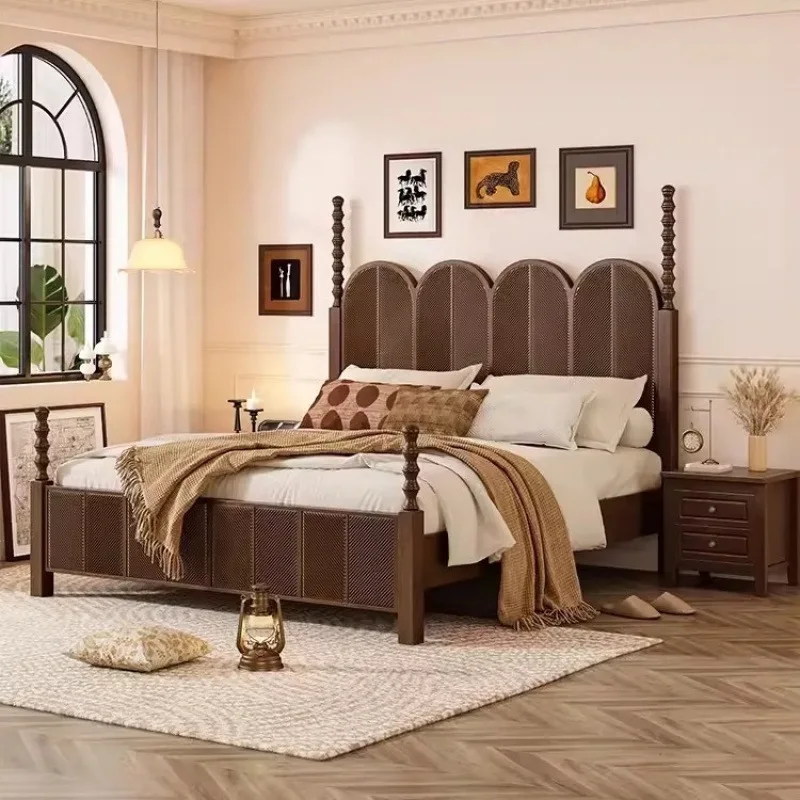 

Средневековая деревянная черная двуспальная свадебная кровать Эми в стиле ретро, американская римская колонна, резная большая главная спальня