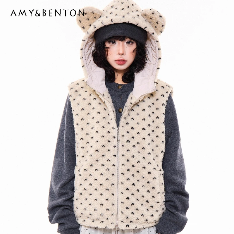 

Vintage Design Khaki Lamb Wool Women's Waistcoat 2025 Autumn Winter New Sweet Cool Printed Versatile Hooded Vests Coats Ladies
