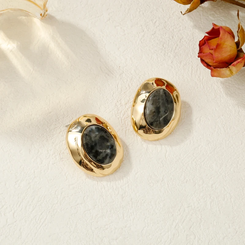 Badu Geometric Oval Stud Earrings For Women Vintage Metal Natural Stone Statement Earrings Fashion Jewelry Gifts