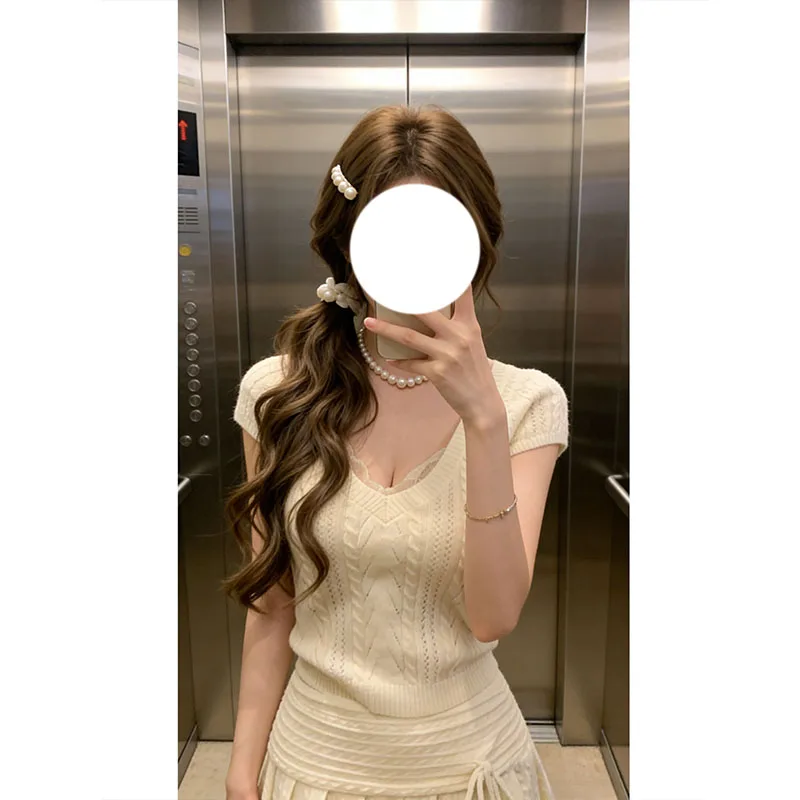 

Spring 2026 Sexy V-Neck Knitted Slimming Top And Short Skirt Set Women's Fashion Lace Hollow out High Waist Ensemble