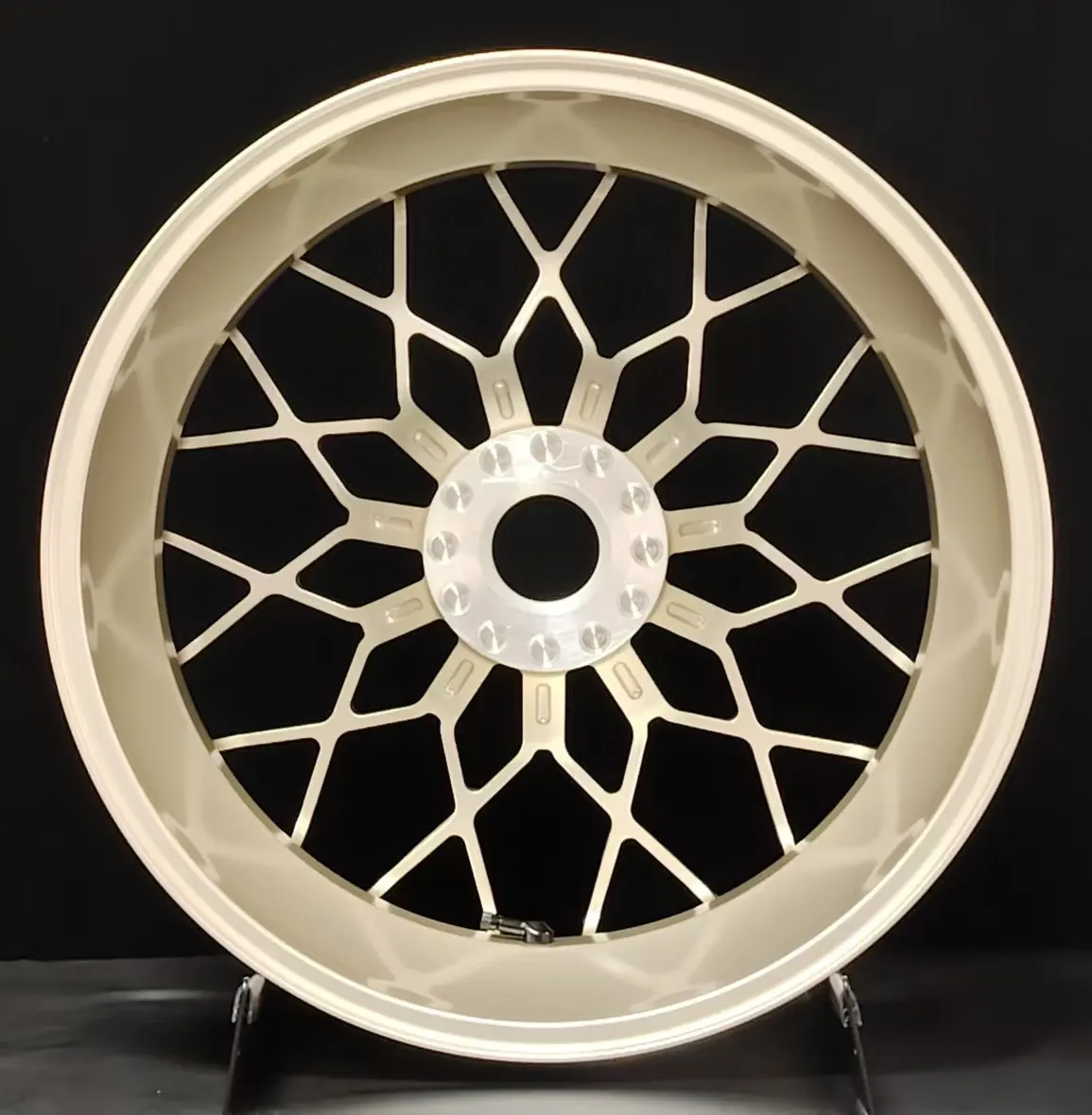 V4 Series Forged Wheels - Custom CNC Aluminum Alloy Modified Wheel Hub for Motorcycle Racing 4