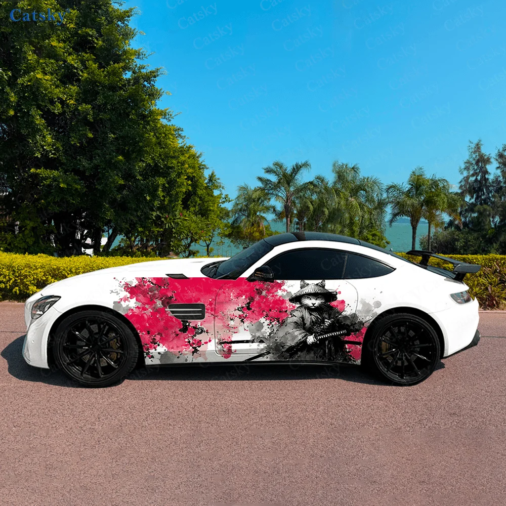 

Декор боковой наклейки автомобиля Cherry Blossoms Cat Samurai, водонепроницаемая устойчивая к царапинам наклейка из ПВХ, защита автомобиля, автоаксессуары в подарок