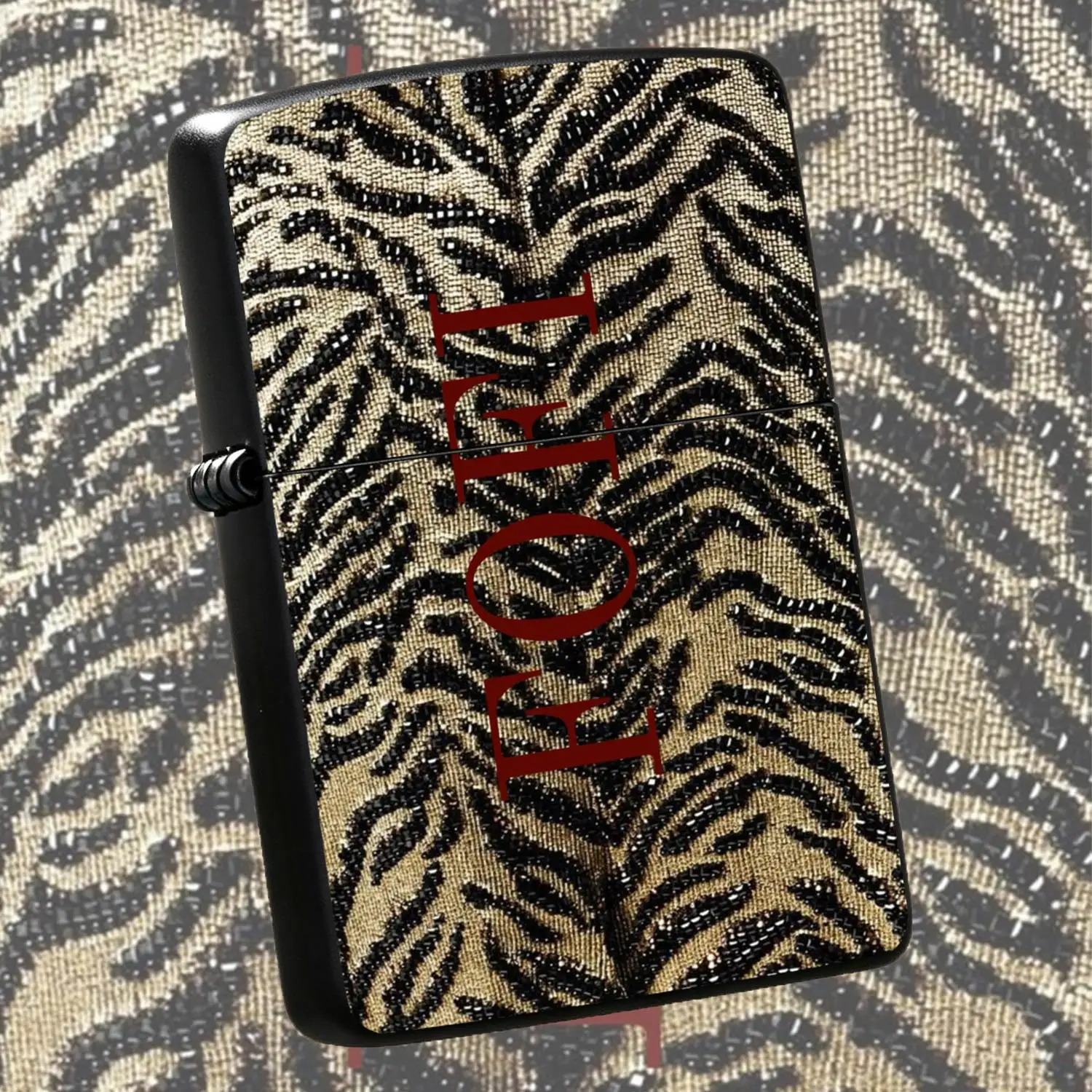 Exquisite Tiger-Striped Beaded Style Lighter, Retro Unique Stylish Accessory, Portable Lightweight, Ideal For Daily Gathering Outdoor Travel Dating And Various Occasions, Premium Practical Gift Choice Wit A Humorous And Interesting Lighter
