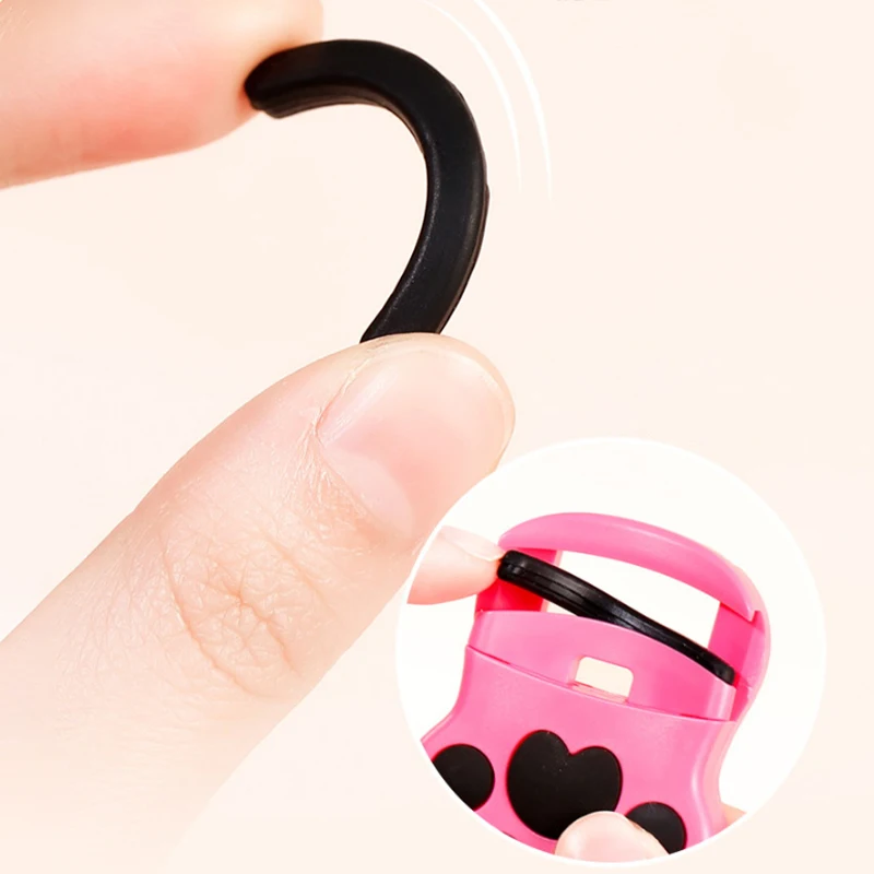 Cute Cat Paw Eyelashes Curling Clip False Eyelashes Cosmetic Pink Beauty Makeup Tool Plastic AccessoriesPortable