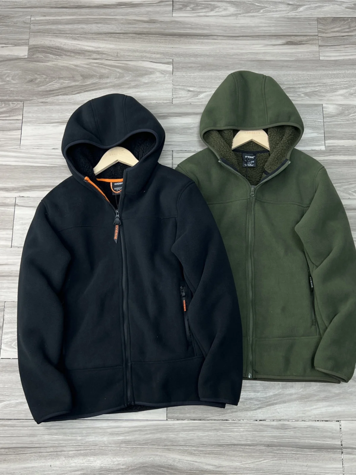 

Thiened Lamb Fce Hooded Jaet Casual Leisure Outerwear Zipper Decoration Stand Fit Faion Urban Polyester Fiber