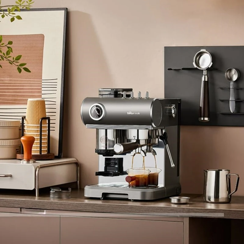 ماكينة صنع القهوة الإيطالية شبه الأوتوماتيكية بير 220 فولت، ماكينة طحن حبوب البن المطحونة الطازجة