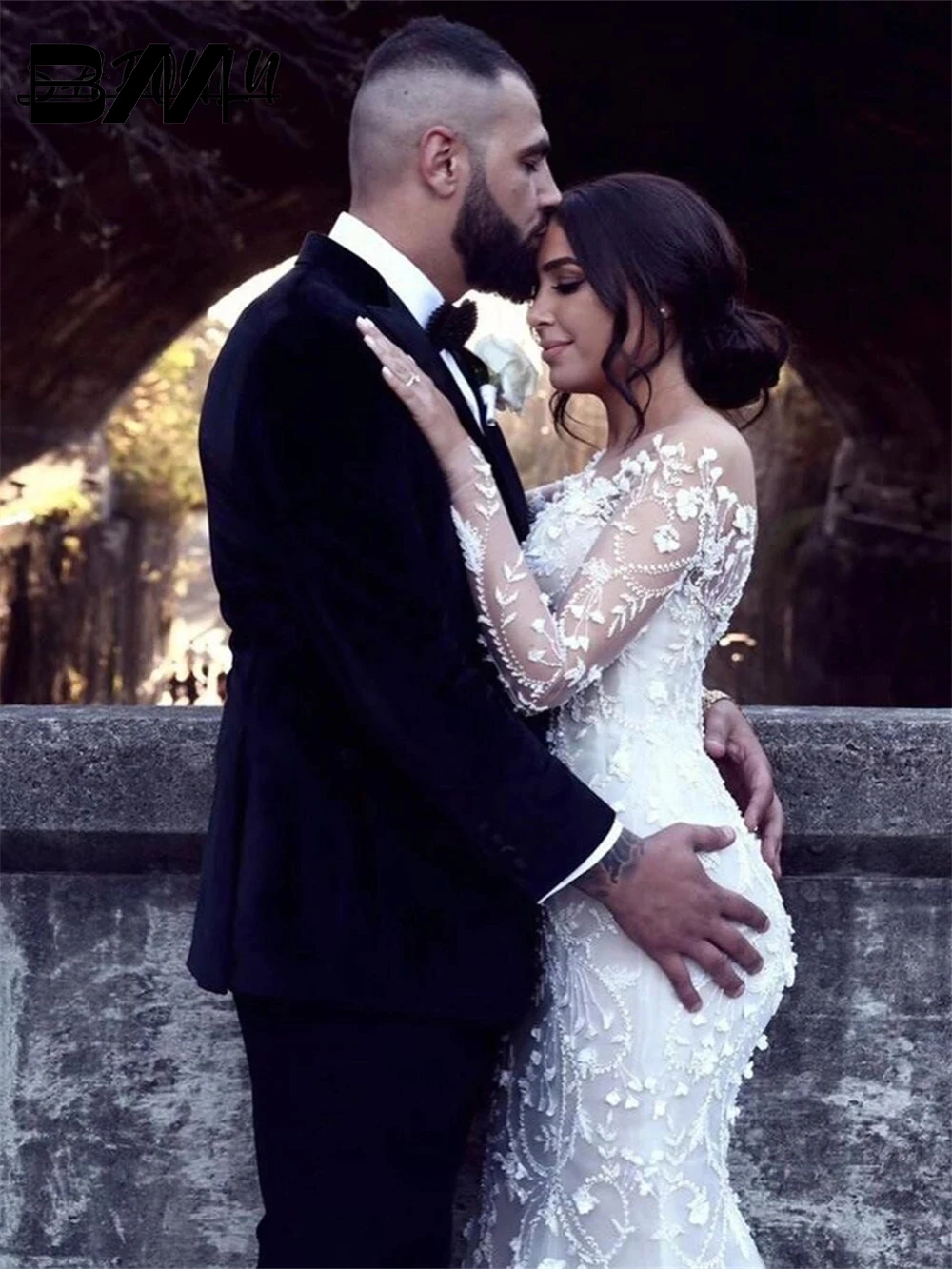 Arabic Long Sleeve Wedding Dresses With Detachable Train Lace Appliques Romantic Bride Dress Vestidos De Novia Robe De mariee