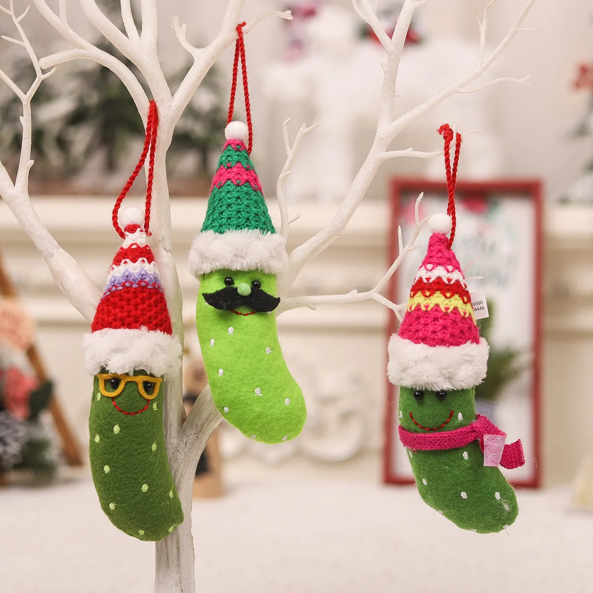 Christmas Decoration 2024 Funny Cartoon Green Banana Pendant Old Man Doll With Hat Christmas Tree Hanging Xmas Decors Kids Gift