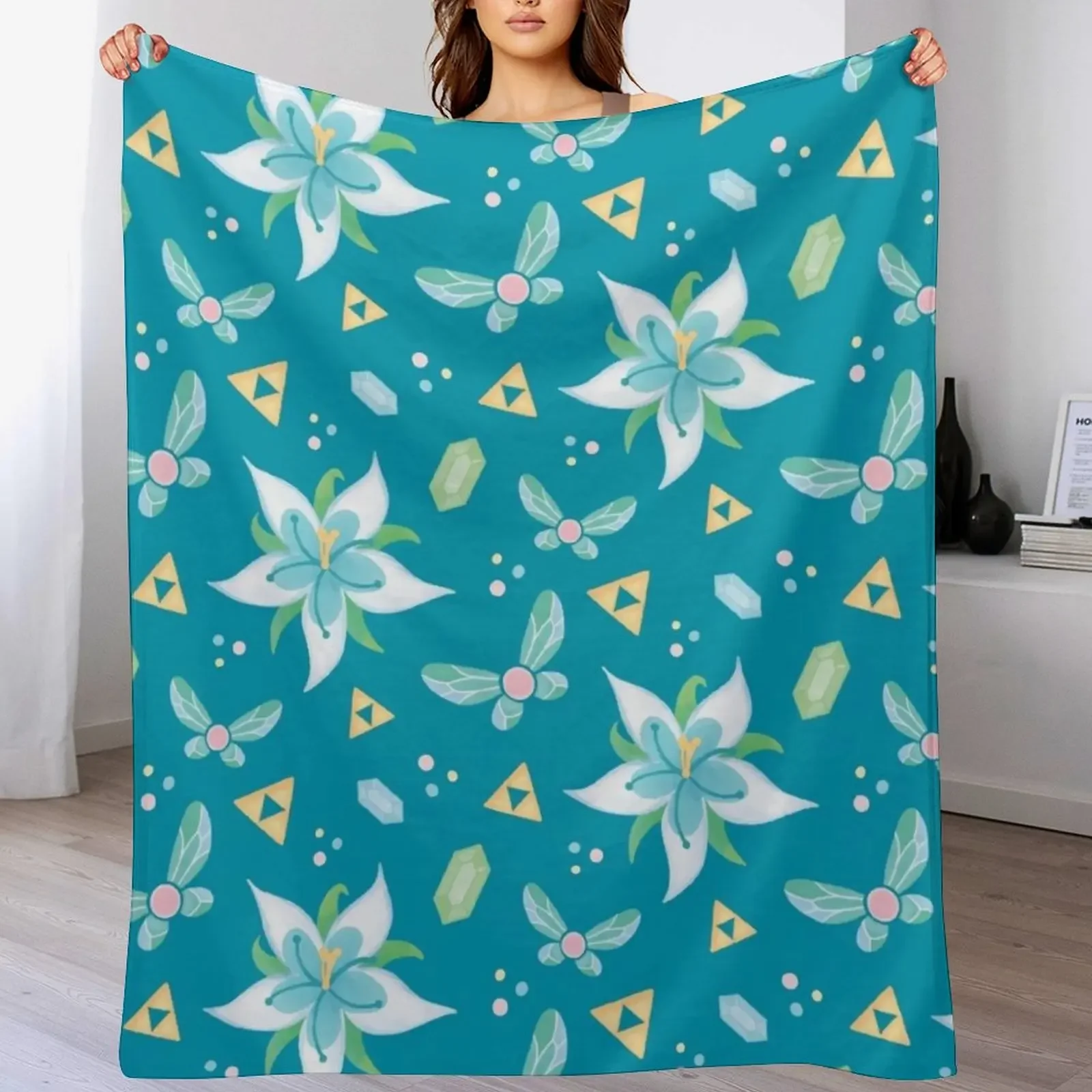 

Silent Princess Pattern Blue V.2 Throw Blanket