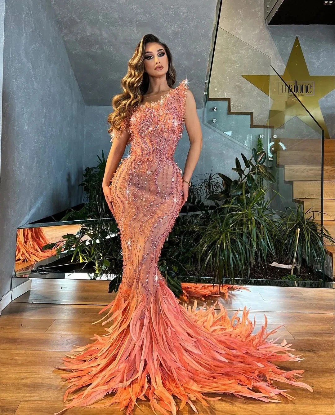 

Sexy Mermaid Prom Dresses Crystal Sequins Feather Beading Evening Gowns Off Shoulder Custom Made Robe De Soirée