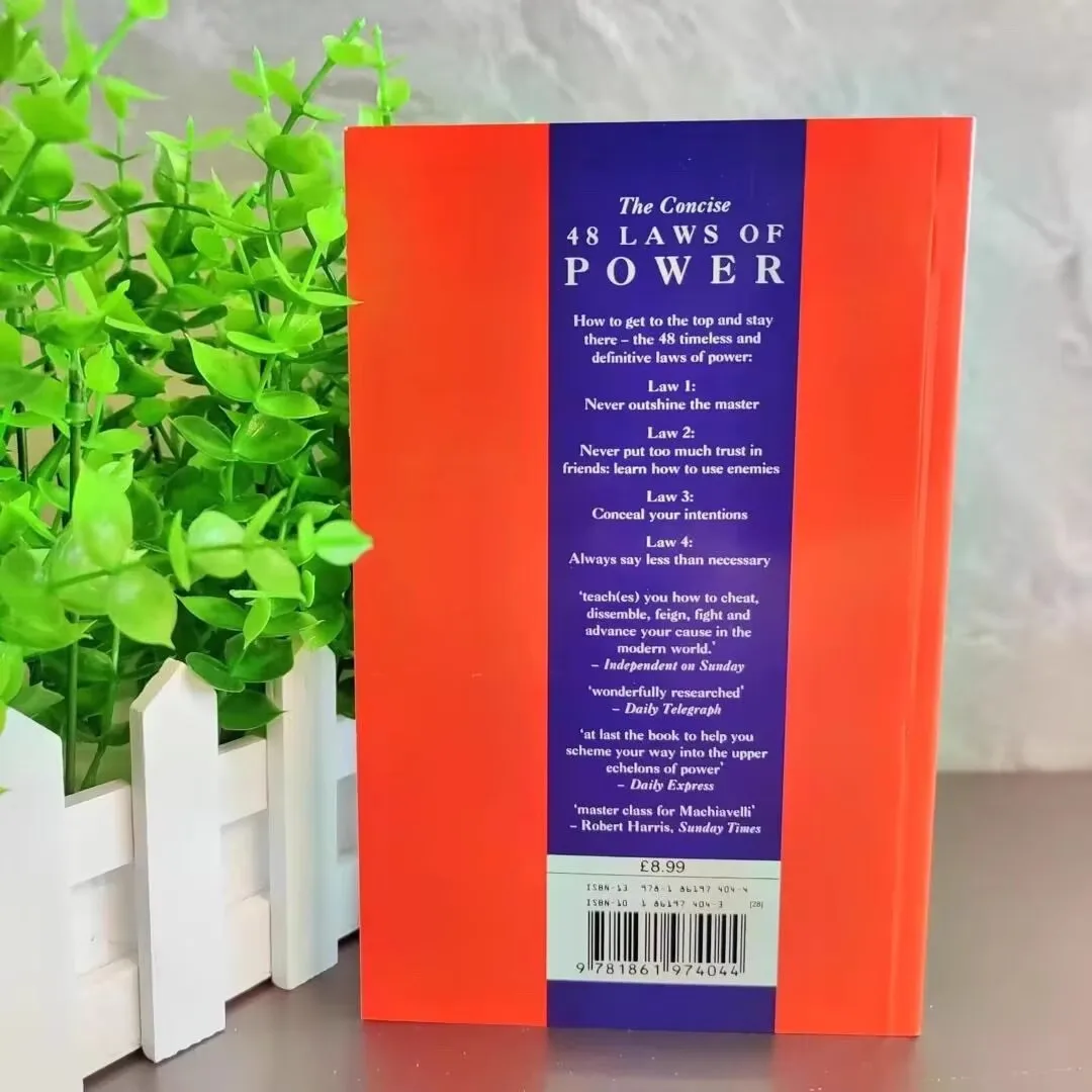 ロバート・グリーン著「権力の簡潔な 48 の法則」英語の本 政治的リーダーシップ 政治哲学 モチベーションの本