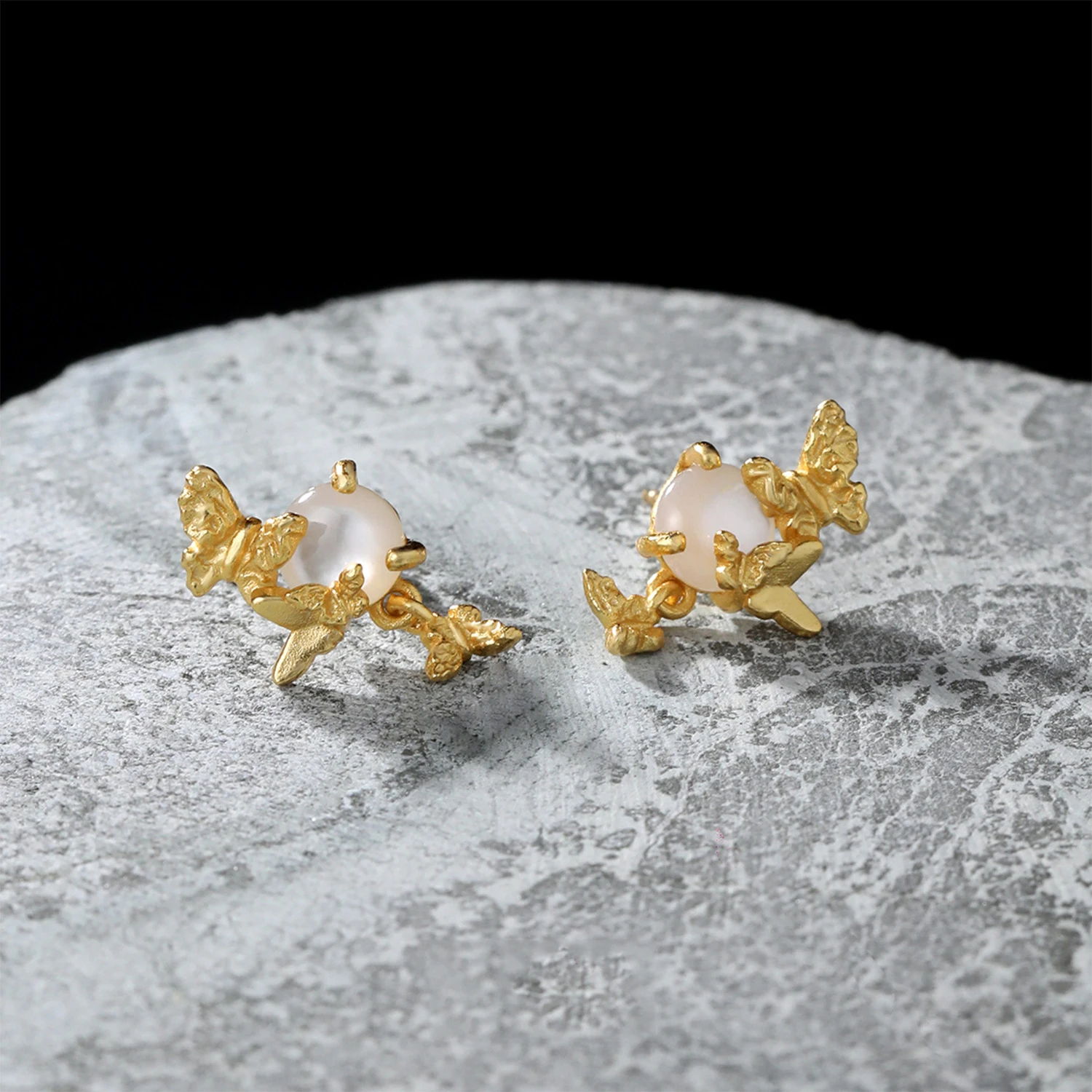 F.I.N.S Original Butterfly White Shell S925 Sterling Silver Stud Earrings Minimalist Piercing Small Animal Fashion Fine Jewelry