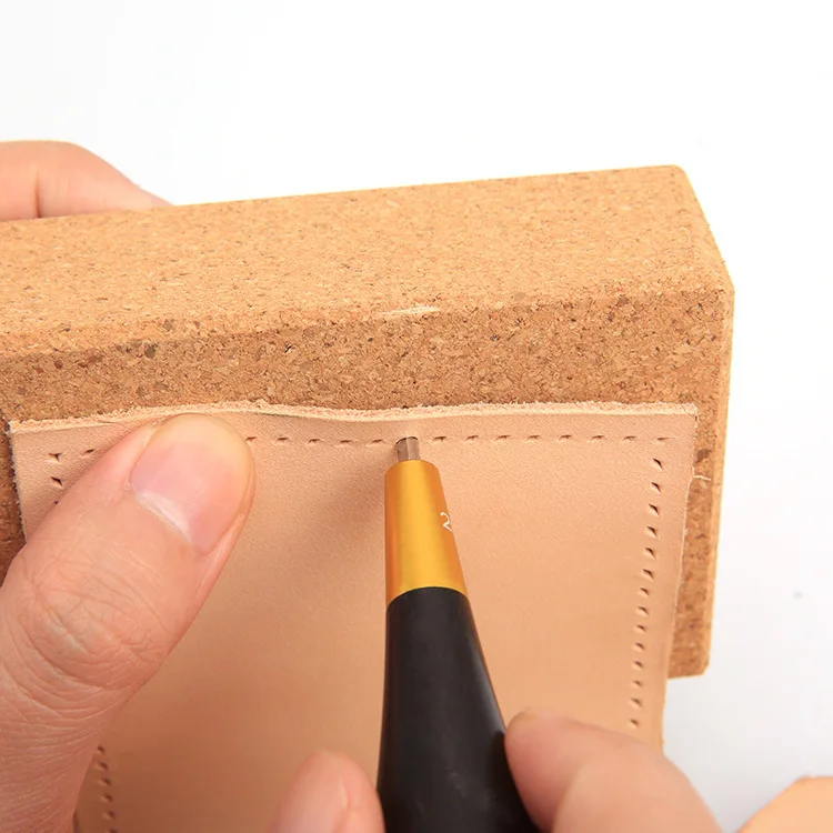 Cork Block Cork Backing Mat Leather Coarse Grain Oak Block Cork Pad Auxiliary Diamond Cone Perforation Handmade DIY Tools