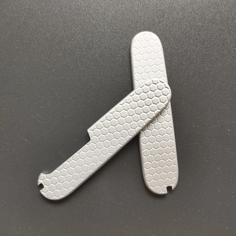 

CNC Titanium Alloy Material Honeycomb Pattern Knife Handle Patches Scales For 91MM Victorinox Swiss Army Knives Grip DIY Parts