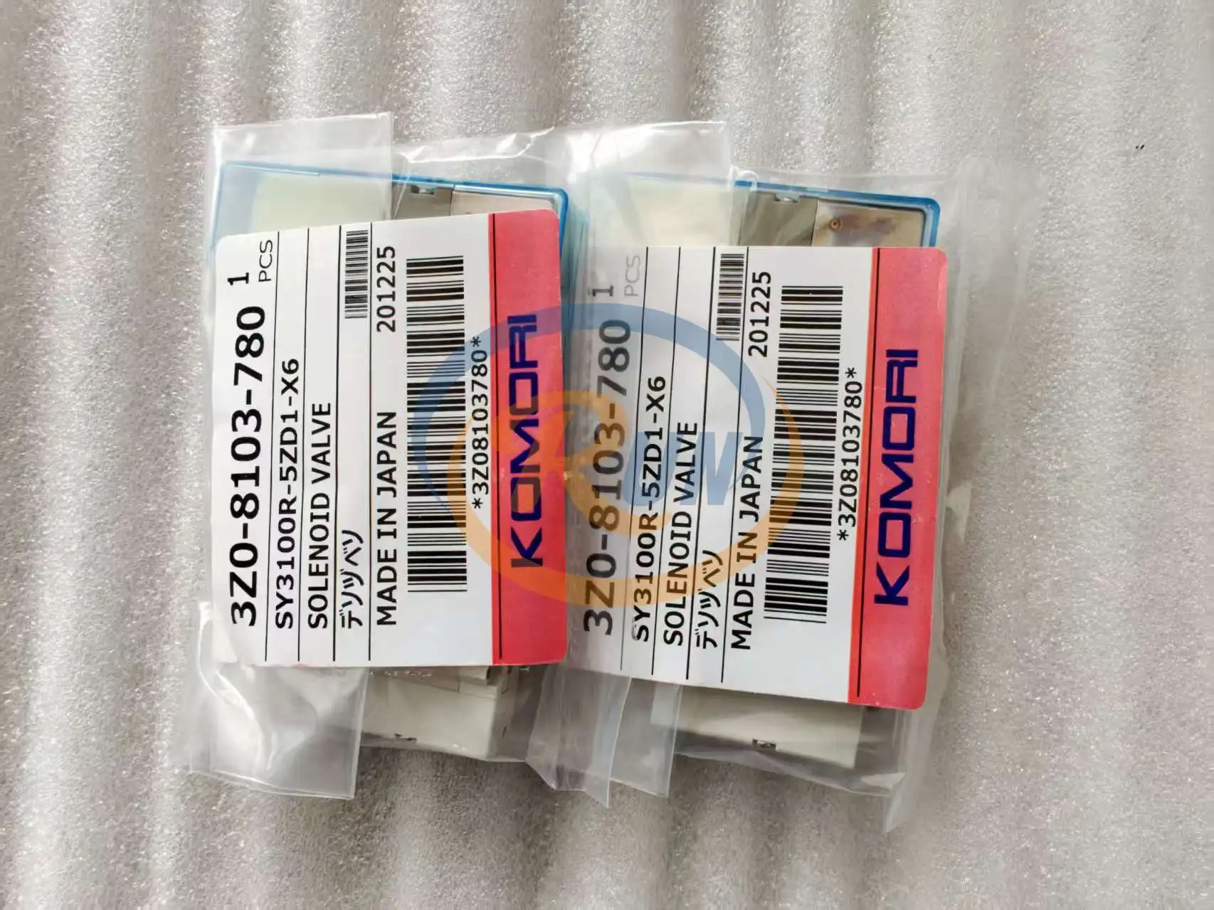 

Komori SOLENOID VALVE SY3100R-5ZD1-X6 3Z0-8103-780 Valve KOMORI PRINTING PARTS