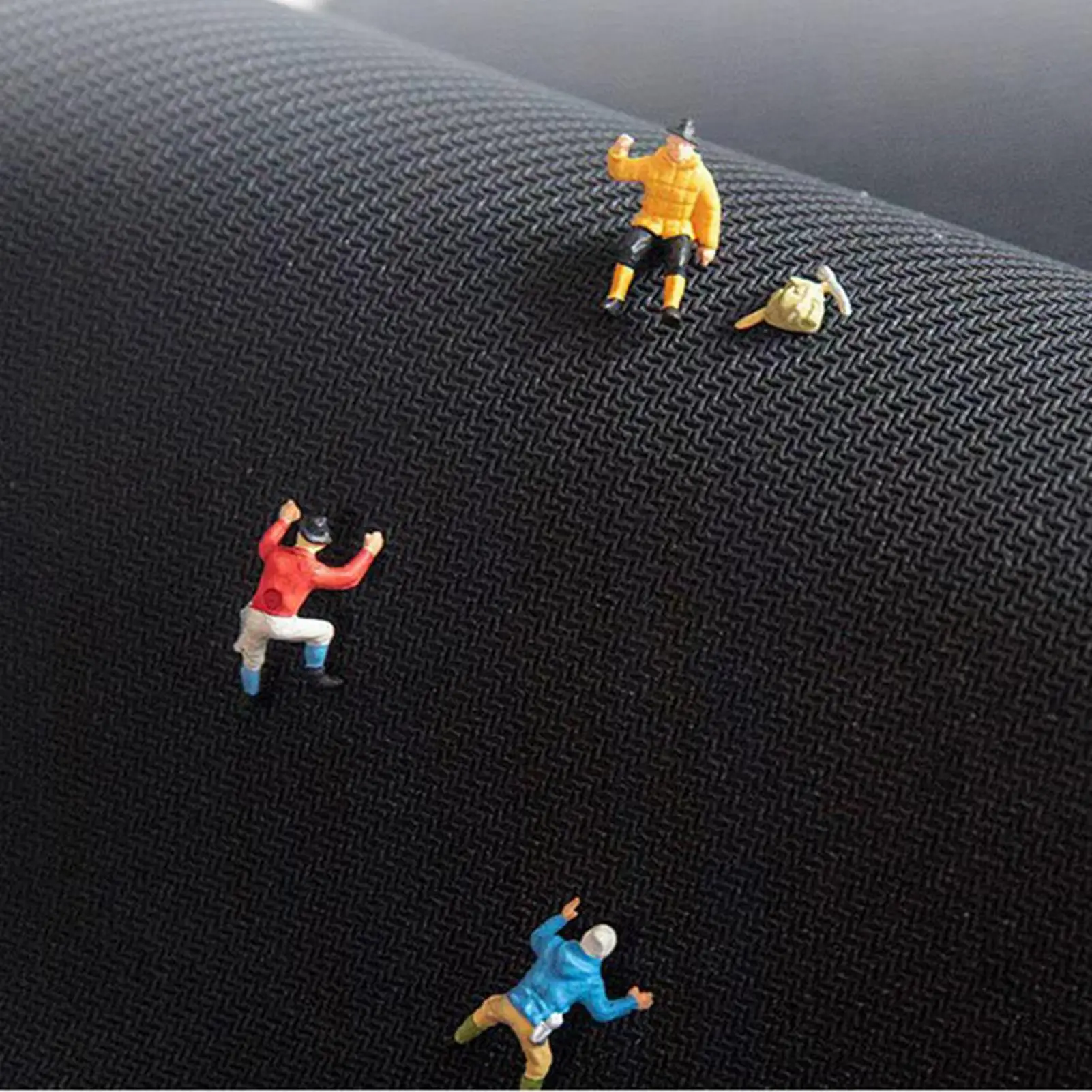 

Dart Mat Sports Workout Floor Blanket Anti-Slip Dart Mat For Outdoor Indoor Garage Basement Home Office Gym Bar Club Playroom