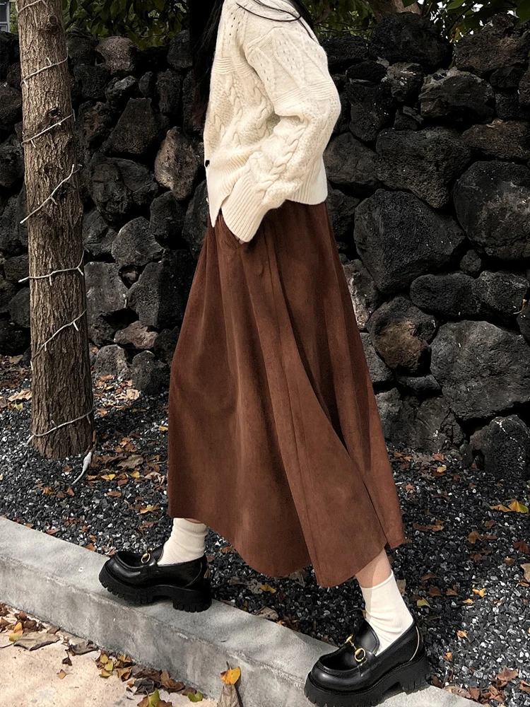 

Женская вельветовая юбка миди с высокой талией, осенне-зимняя, А-силуэт, скрывающая бедра, для повседневной носки, однотонная, в корейском стиле