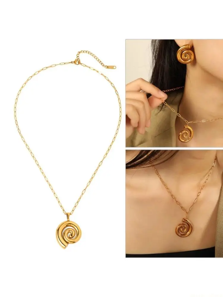 31BF Shell Pendant Necklace Bohemian Styles Waterproof Stainless Steel Jewelry for Women Beach Outing Gift Ideas